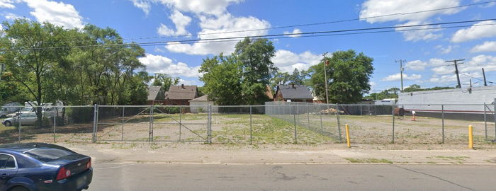 Ambassador Lanes (Argyle Lanes) - Schaefer Location Now An Empty Lot (newer photo)
